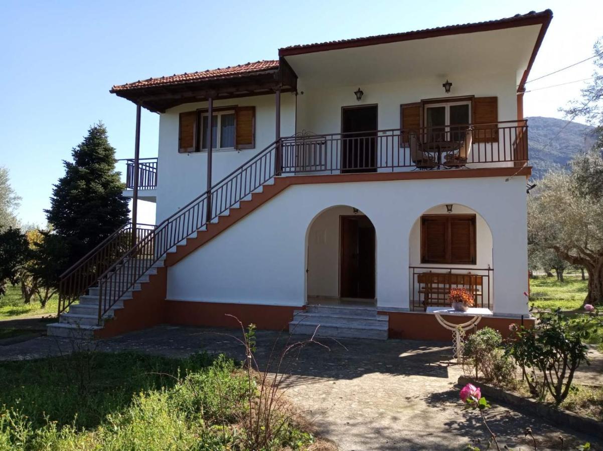 Manousi 1- Ground Floor Leilighet Mystras Eksteriør bilde